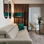 Hotel We Me 4*